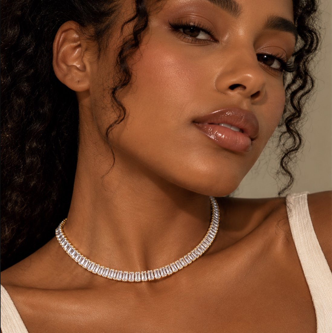 FLARE NECKLACES